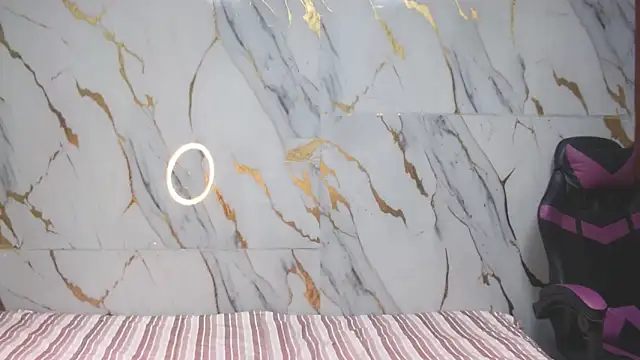 sophie_blake1 webcam