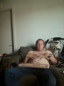 yourMasterisBored webcam