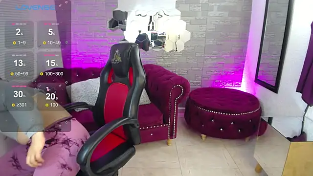 conniejames_m webcam