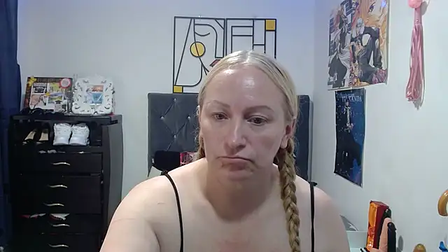 emperabigbootybigass webcam