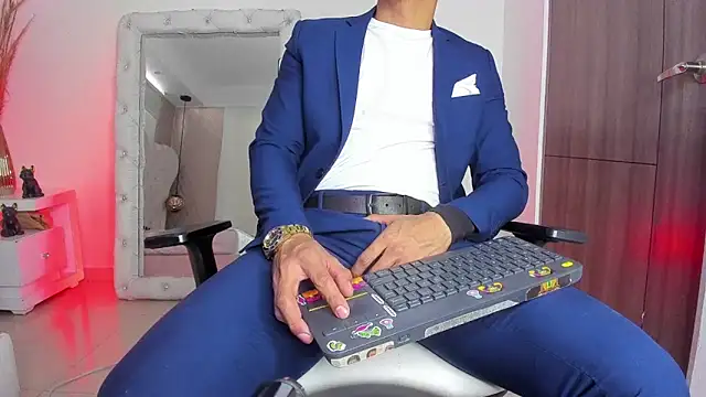 Lucii_fer_ live sex cam