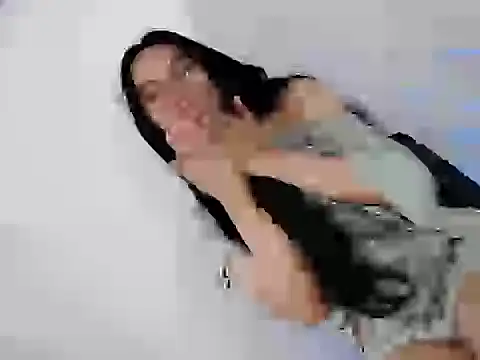 Urhotfucking_veronica1 webcam