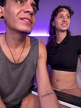 abrilandjulian webcam