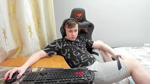 iliaskrislove webcam