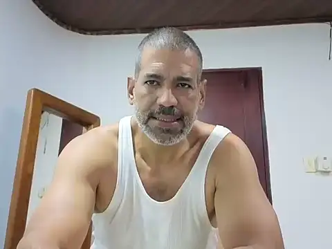 jackbigcock11 webcam