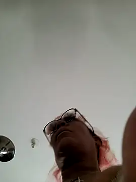 iamlalamilano webcam