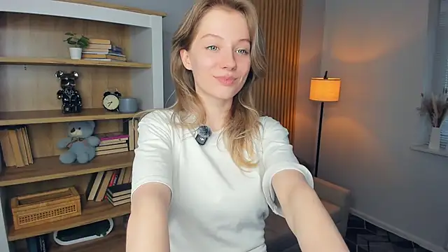 ShizueGattison webcam