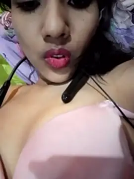Webcam Model (Maliha_Chowdhury)  is live.Free join now!