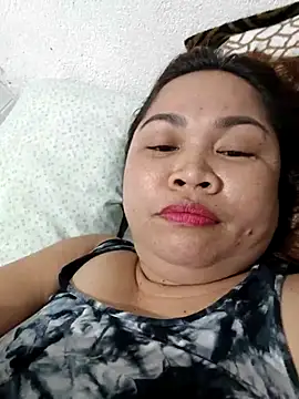 Sweetlorie_83 webcam