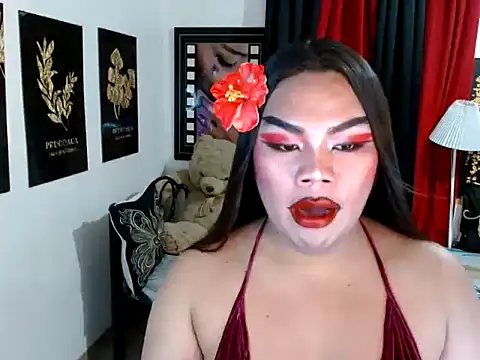 TSbrianaHugeCock webcam