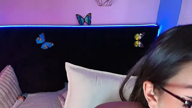 Anastasia_Whitee webcam