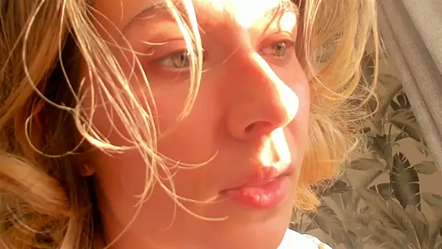 Lilith_lutherlow webcam