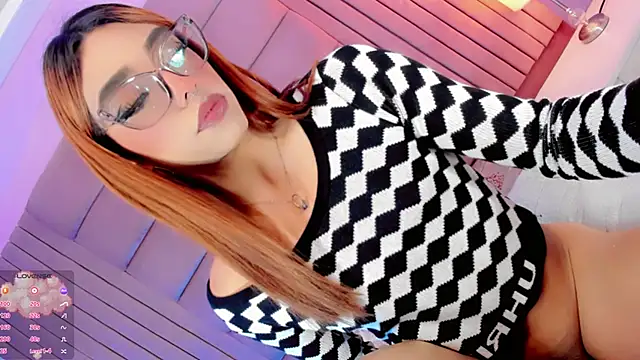 Camille_deluxe webcam