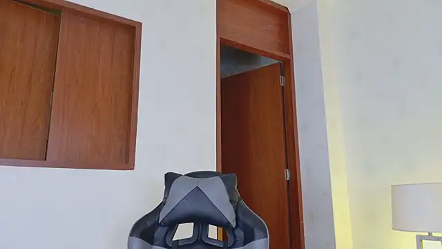 megancruzgb - MeganCruzGB's free webcam - UK Sex Cams