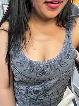 escape_with_me webcam