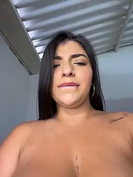 Webcam Model (Isaa-Sweet)  is live.Free join now!