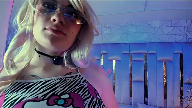 Broklinwhite_ webcam