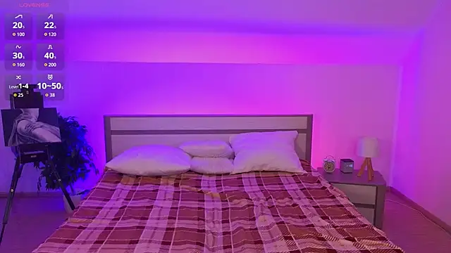 deibora (F teen) - oill on boobs