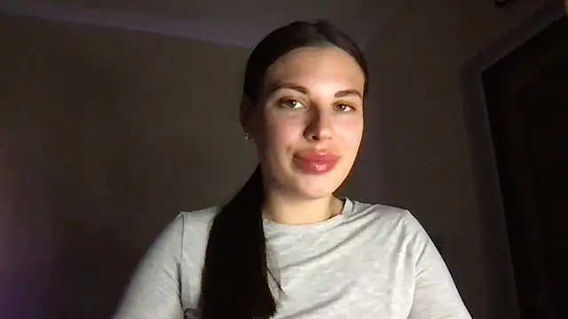 MoonriseGoddess webcam