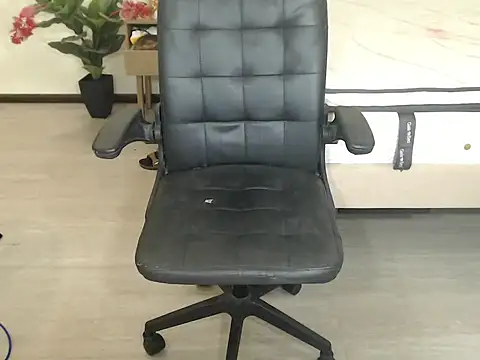 Yourloving_Ebing webcam