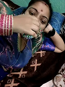 Ramya-hot-gueen webcam