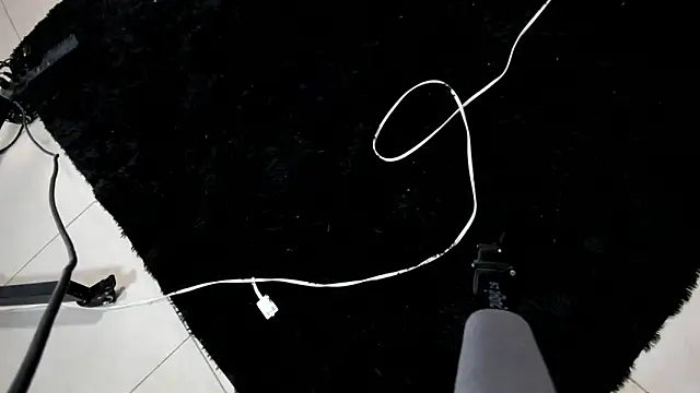 Mia-collins01 webcam