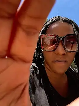 GirthGoddessCoco webcam