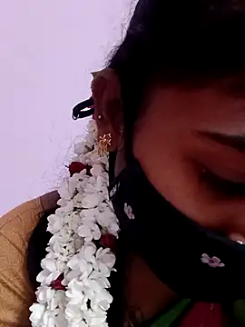 Tamil_Hot_RoyalQueen webcam