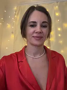 luciemack - LucieMack's free webcam - UK Sex Cams