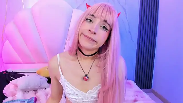 AliiceWonderland_ webcam