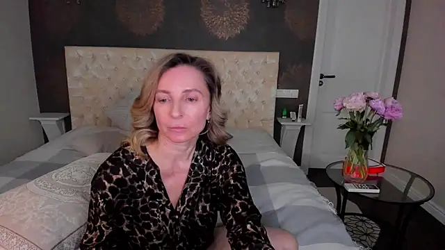 AllisonWilliams webcam