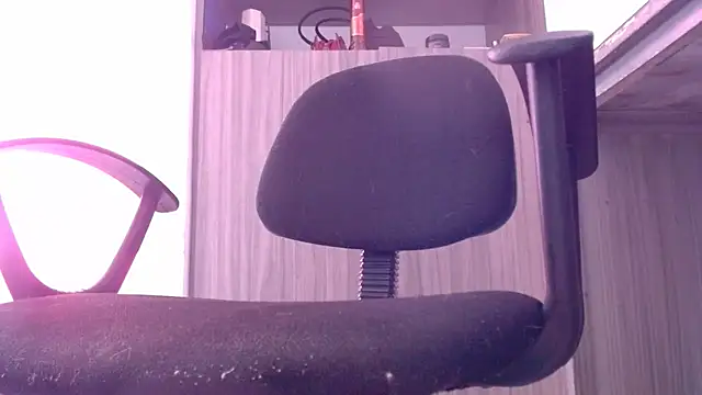 nicolle_milf1978 webcam