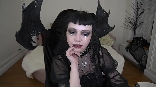 OutfitObsession webcam