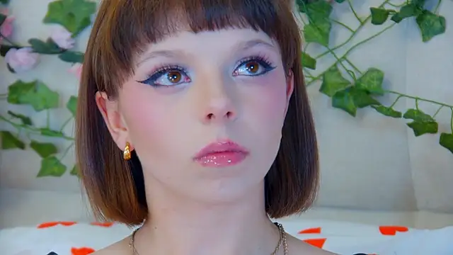 ElisabethDavis webcam