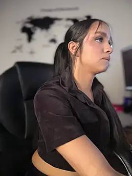 Isabella-Teen webcam