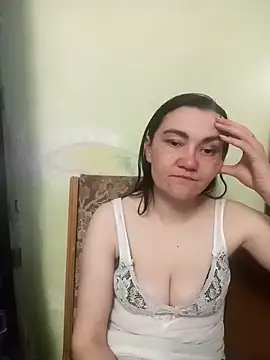 Webcam Model (AlissaSecret)  is live.Free join now!