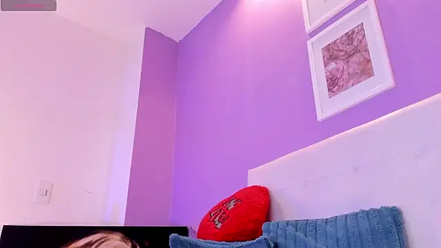 Charlotte11-11 webcam