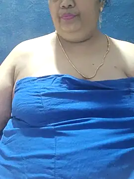 tamilthanushri live sex cam