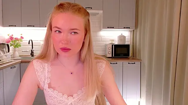 Veronika_Mitchel webcam