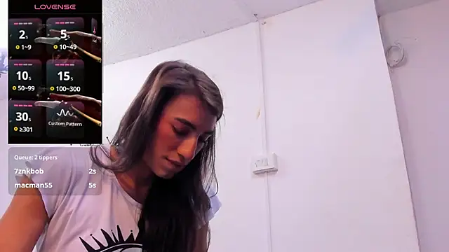 VALERIAQUEENTS__ webcam