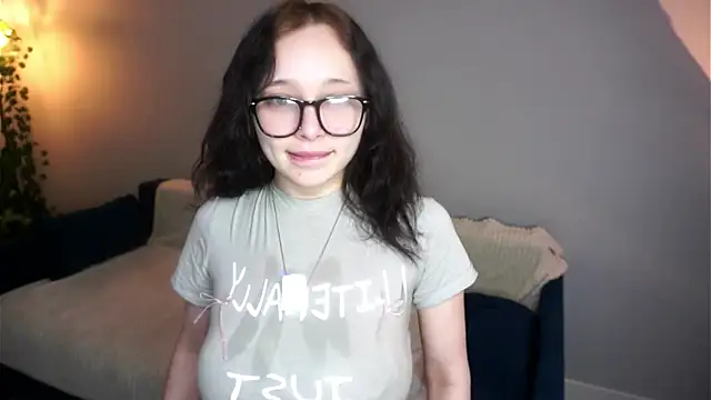 hannahayles - HannaHayles's free webcam - UK Sex Cams