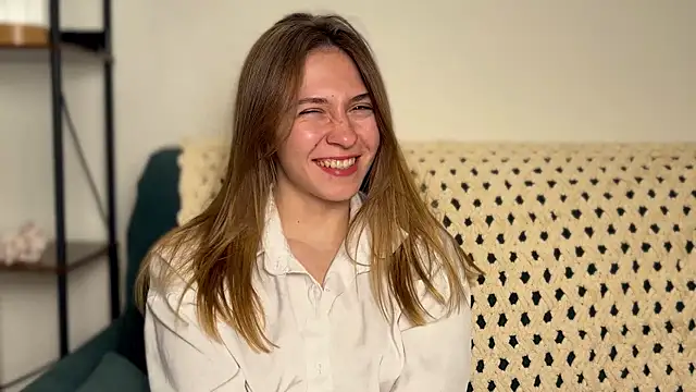 lovelykatea - LovelyKatea's free webcam - UK Sex Cams