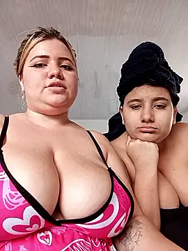 Sara_y_Amy webcam