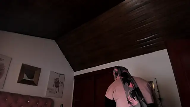 CelessteRedds webcam