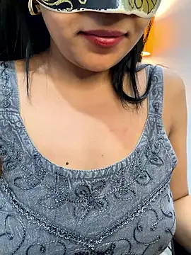 escape_with_me webcam