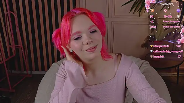 Waifu_Ketrin webcam