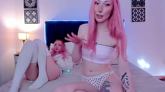 AlexRoseLiRed webcam