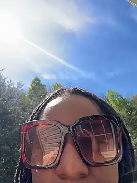 GirthGoddessCoco webcam