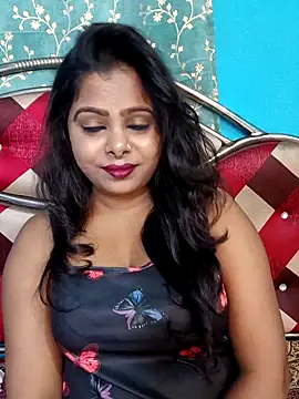 Webcam Model (horny_ria123)  is live.Free join now!