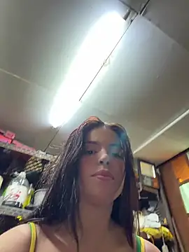 Rafaellaz's live cam